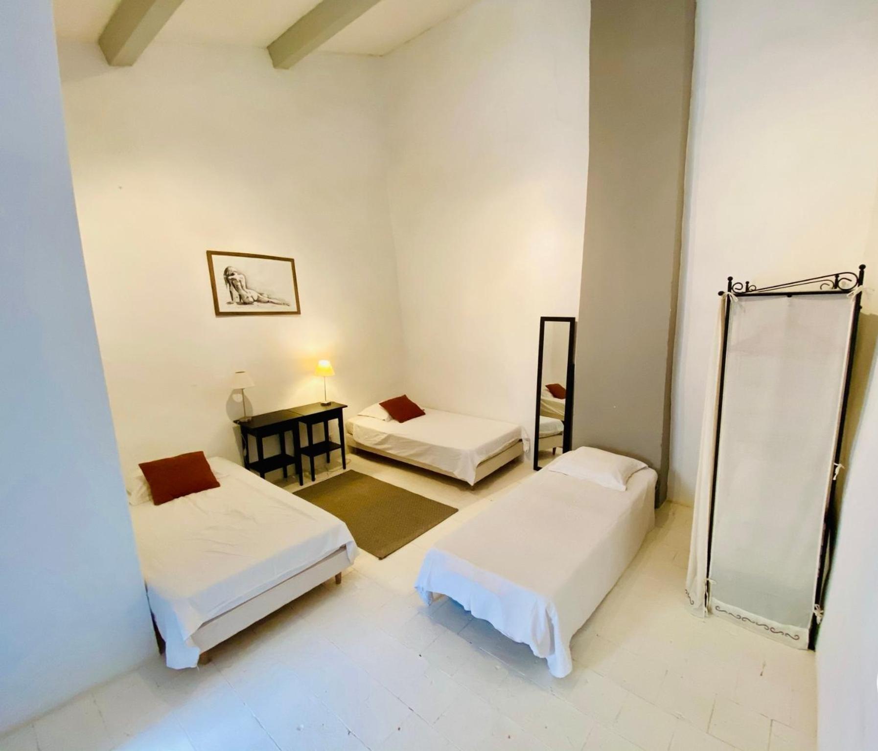 Les Chambres De La Villa Eugenie Lézignan-Corbières 외부 사진