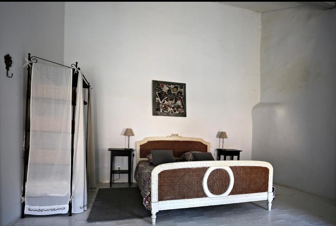Les Chambres De La Villa Eugenie Lézignan-Corbières 객실 사진
